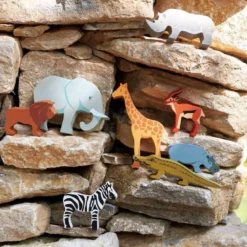 Animaux en bois - eléphant -