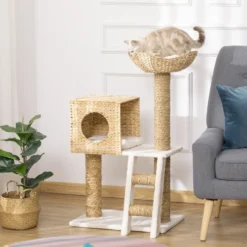 Arbre à chat style cosy chic quenouille peluche polyester