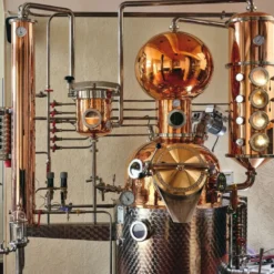 Atelier - distillation de gin - paris
