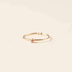 Bague réglable dorée cristal rose pâle