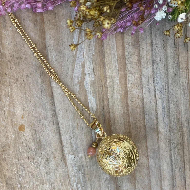 Bola de grossesse or gravé avec quartz