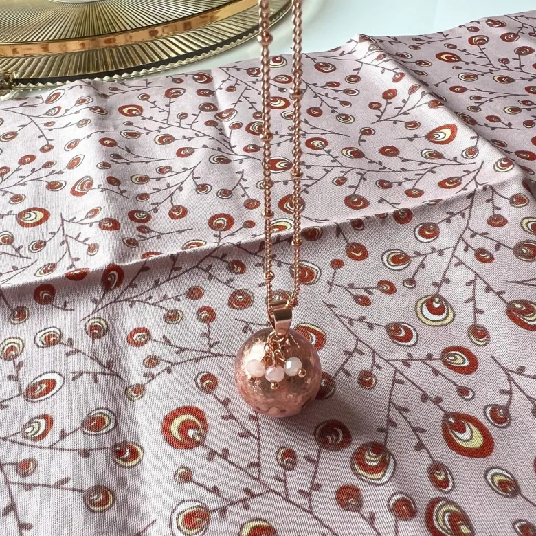 Bola de grossesse or rose swarovski