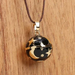 Bola de grossesse pour future maman Constellation