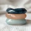 Bracelet jonc en résine mado colori bleu clair de 66mm Bleu clair