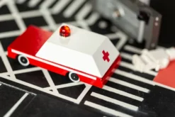 Candycar - ambulance -