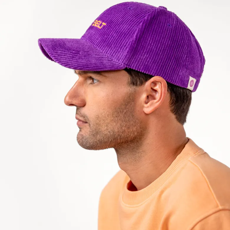 Casquette en velours violet