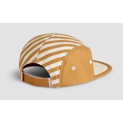 Casquette ki et la orange