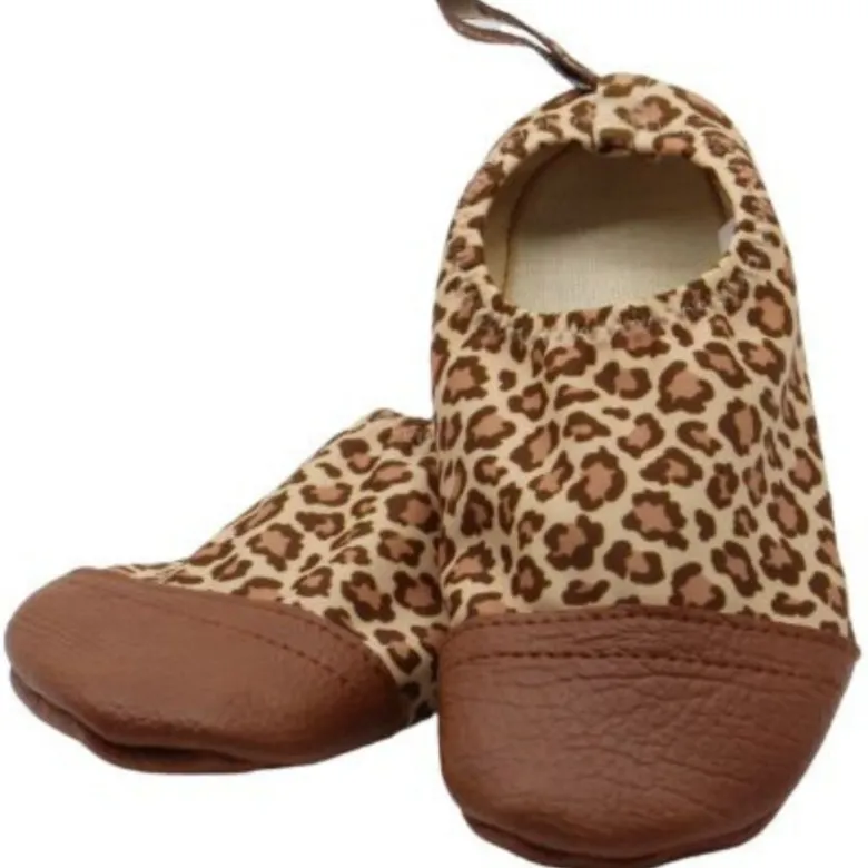 Chaussons tout-terrain les petits léon léopard (pointures 24-26)