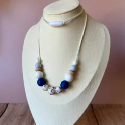 Collier d'allaitement - printemps bleu