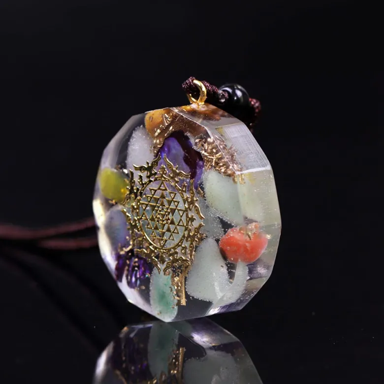 Collier orgonite yoga méditation elenna