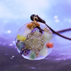 Collier orgonite yoga méditation elenna