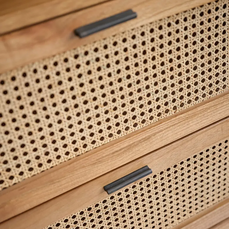 Commode en bois de mindi et cannage