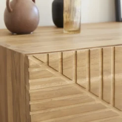 Commode en bois de teck