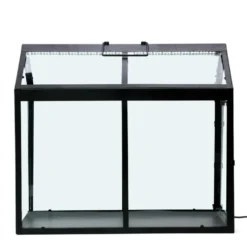 Grande serre avec éclairage LED