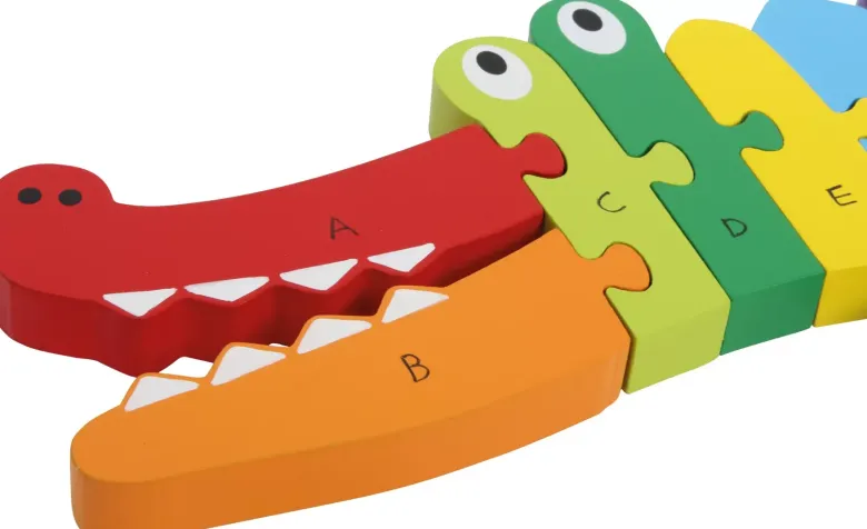 Puzzle abc crocodile