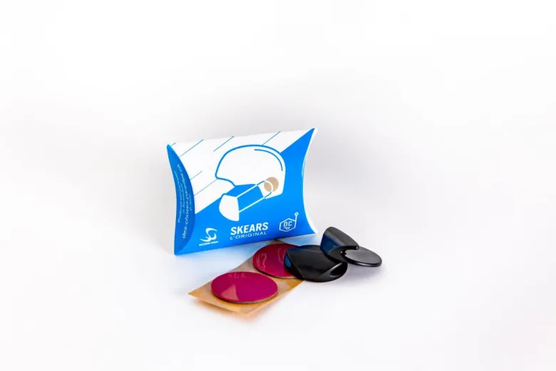 Skears pack duo covid ski