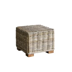 Table basse carrée en kubu naturel