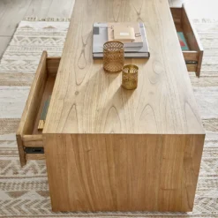 Table basse en bois de mindi