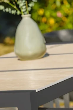 Table de jardin 6&nbsp;8 places en aluminium avec plateau céramique