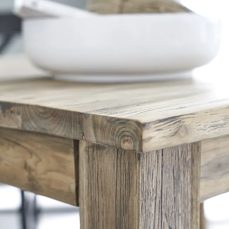 Table en teck massif recyclé
