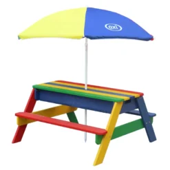Table sable eau avec parasol arc en cie