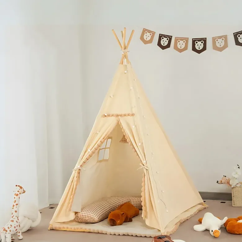 Tipi avec pompons pour enfant beige