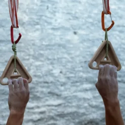 Triangle – agrès nomade 5 prises ultra-compact
