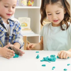 Étui kinetic sand castle